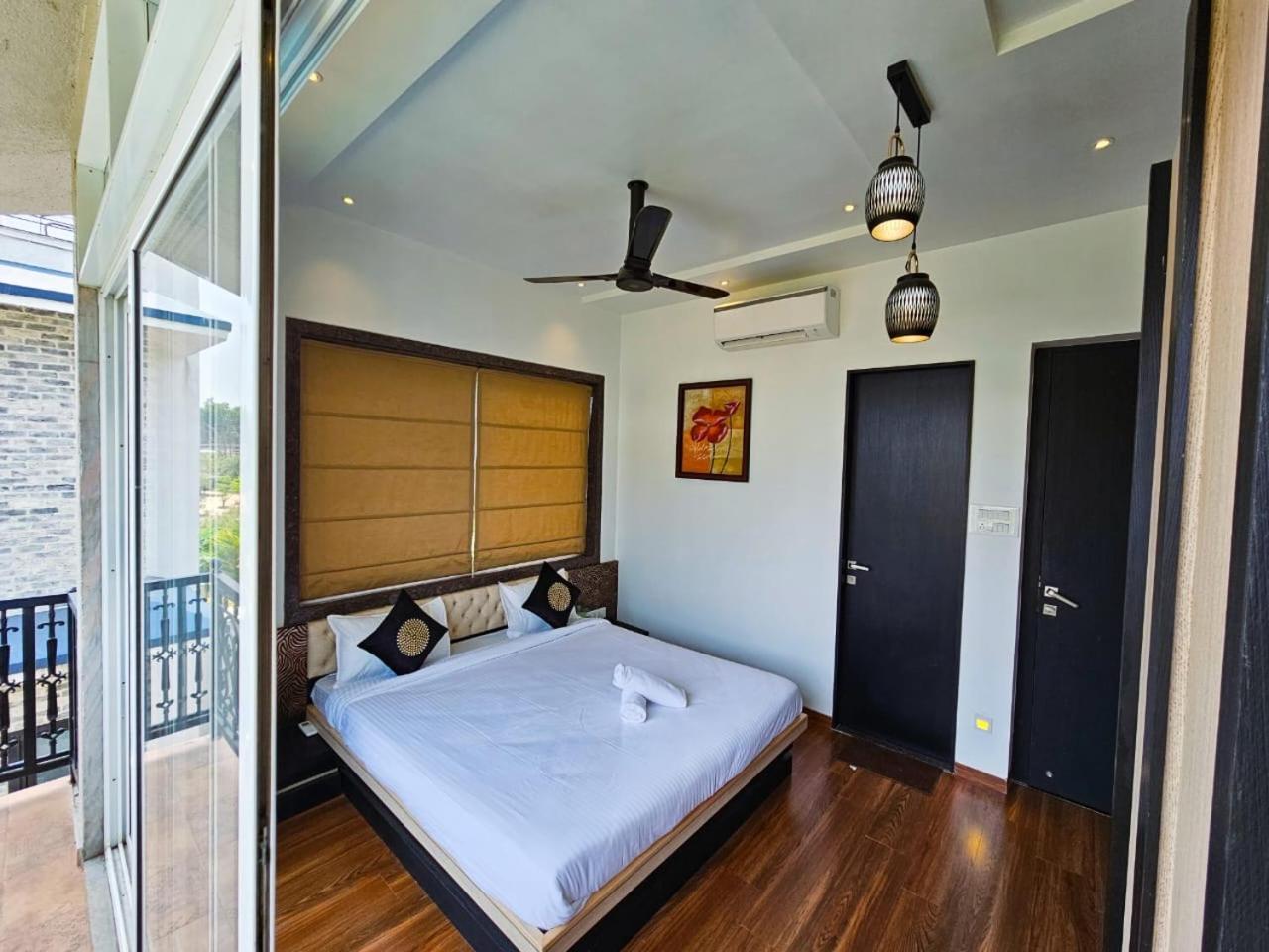 Premium Chalet Lonavala Exterior foto